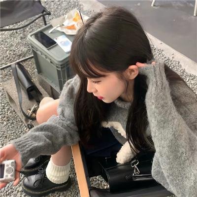 三条黑暗的街道